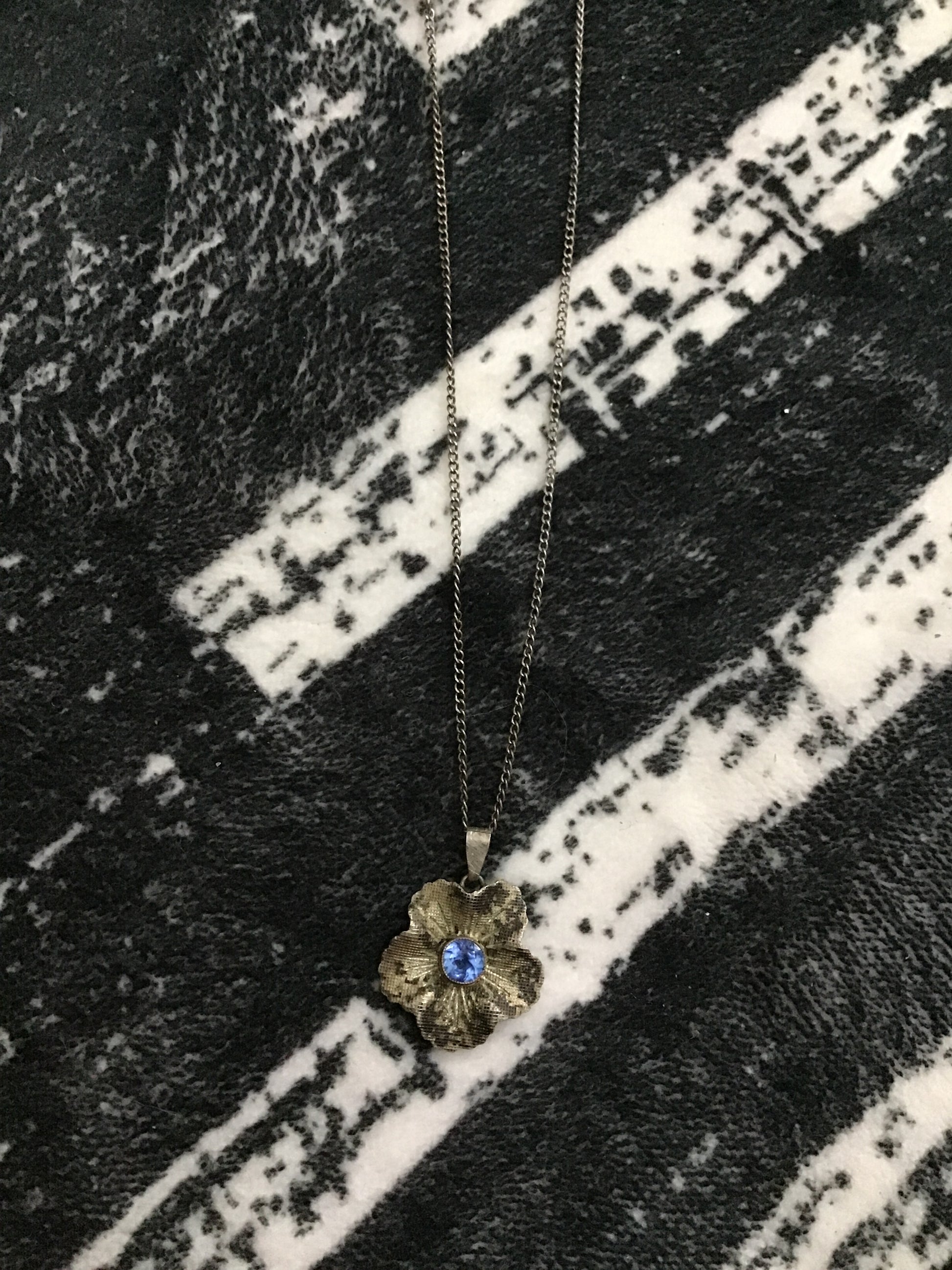 Flower necklace