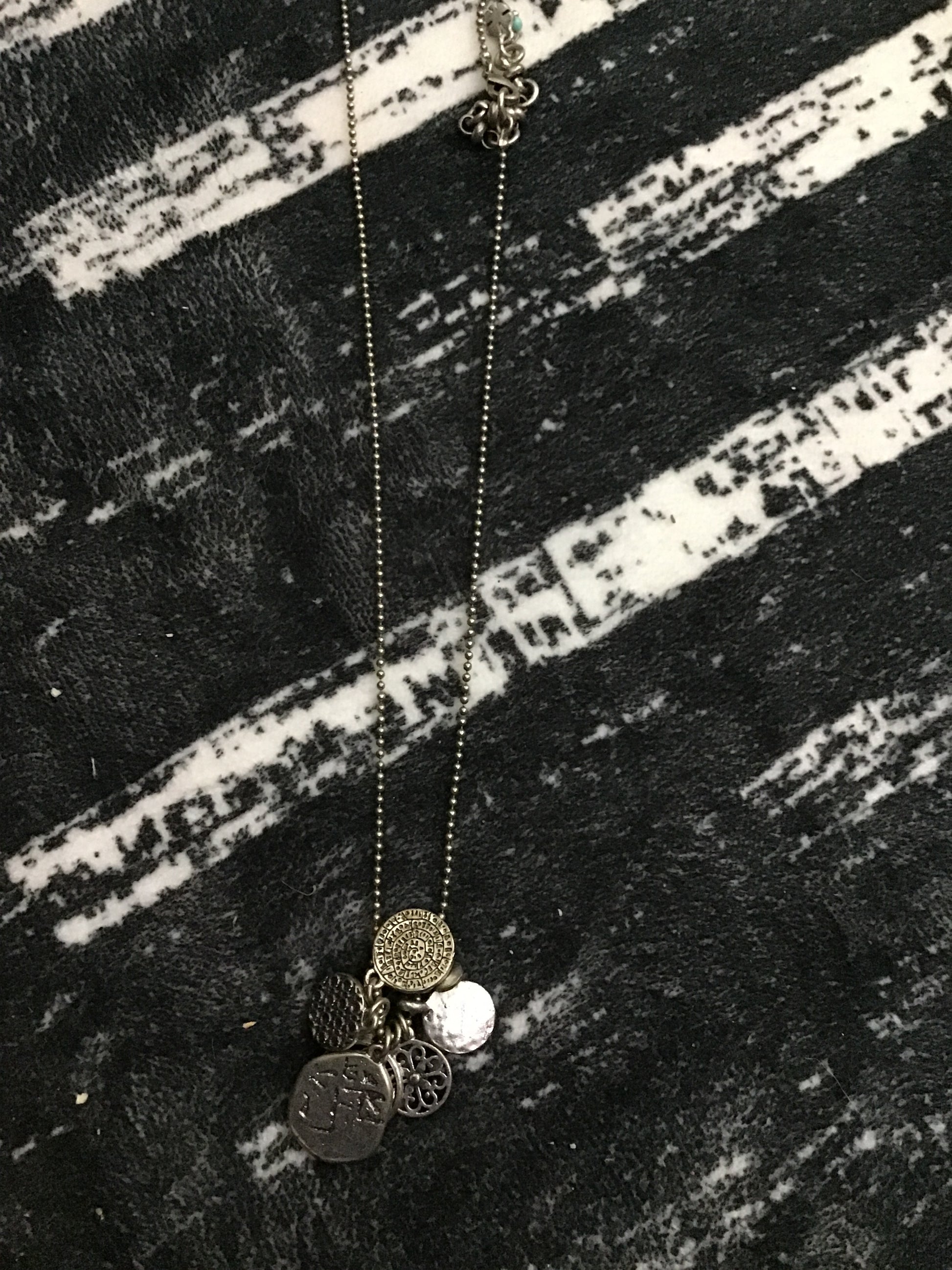 Silver bundle necklace