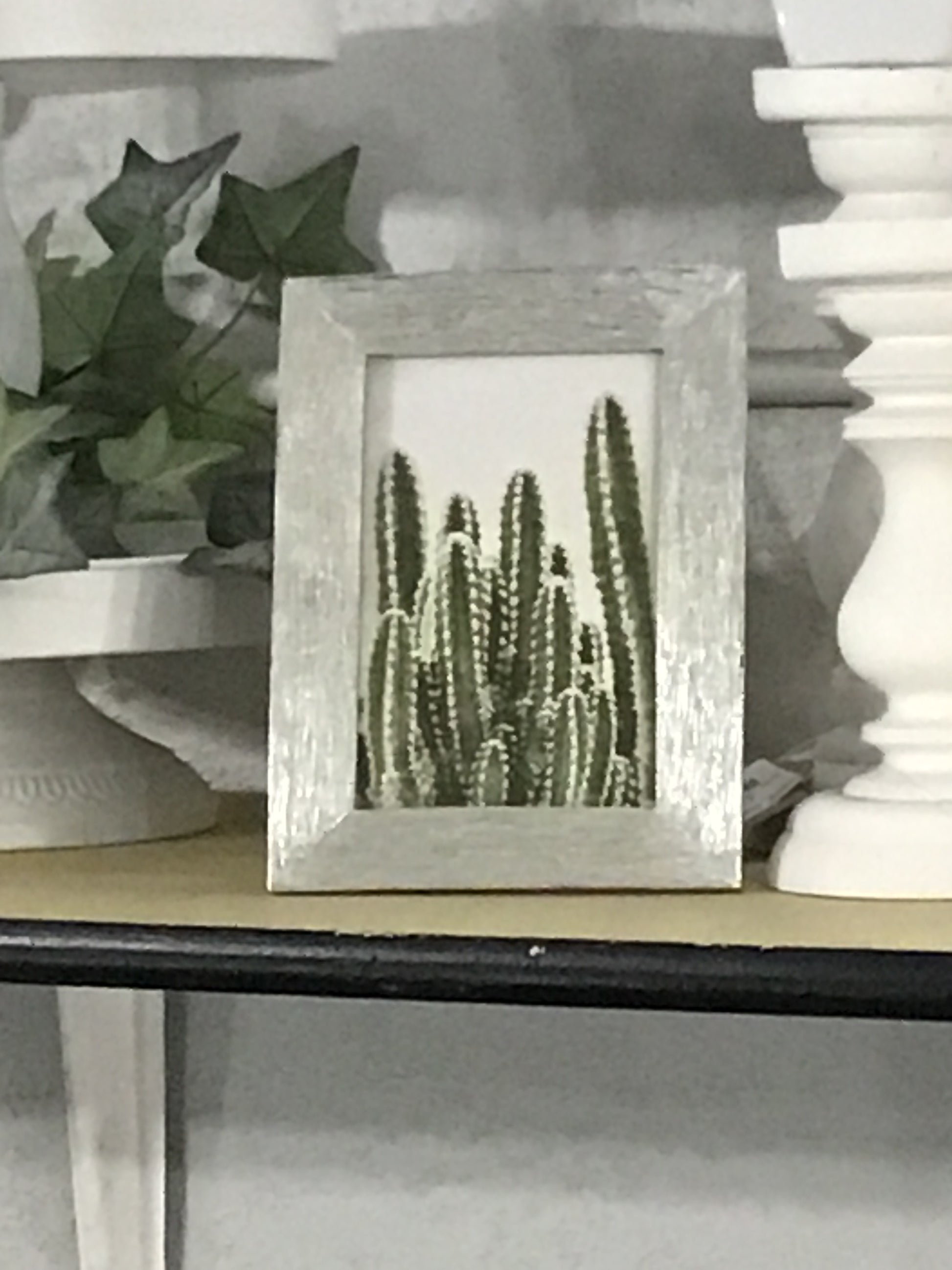 Small picture frames