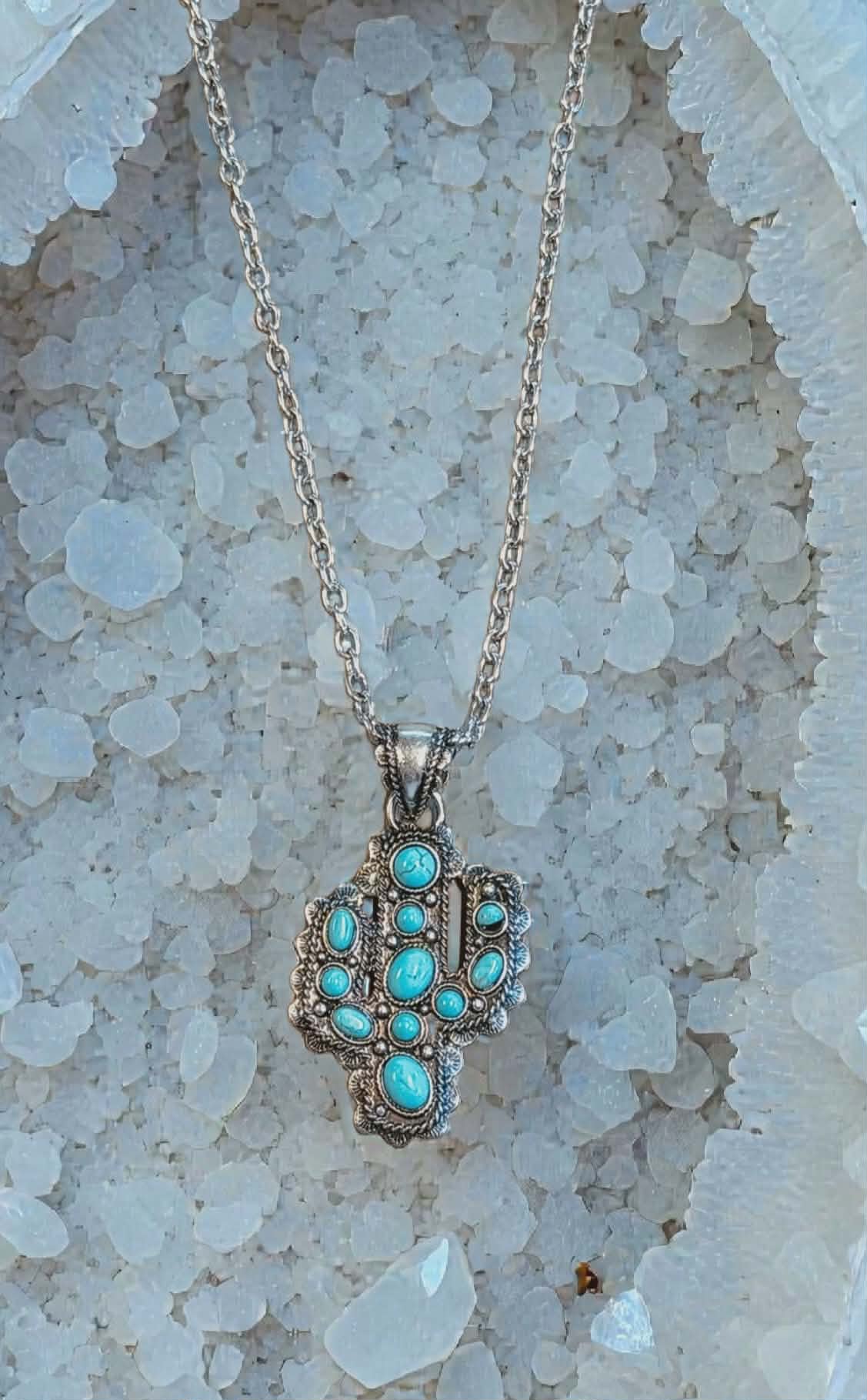 Turquoise Cactus Pendant Necklace – Western Silver Chain Statement Necklace