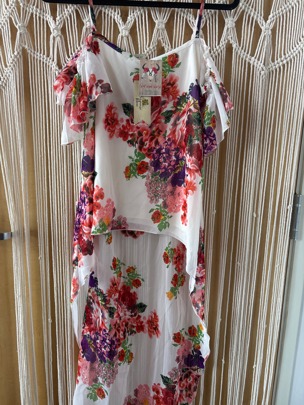 Ivory floral hi-low top