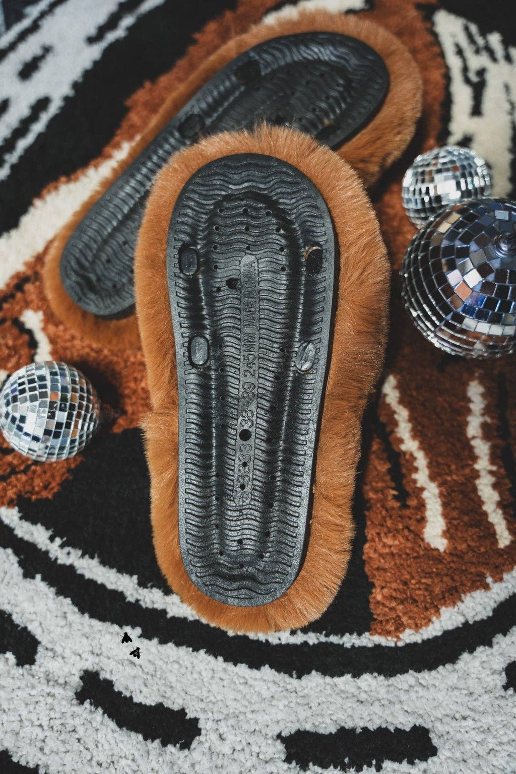 HOME BUCKLES *SADDLE