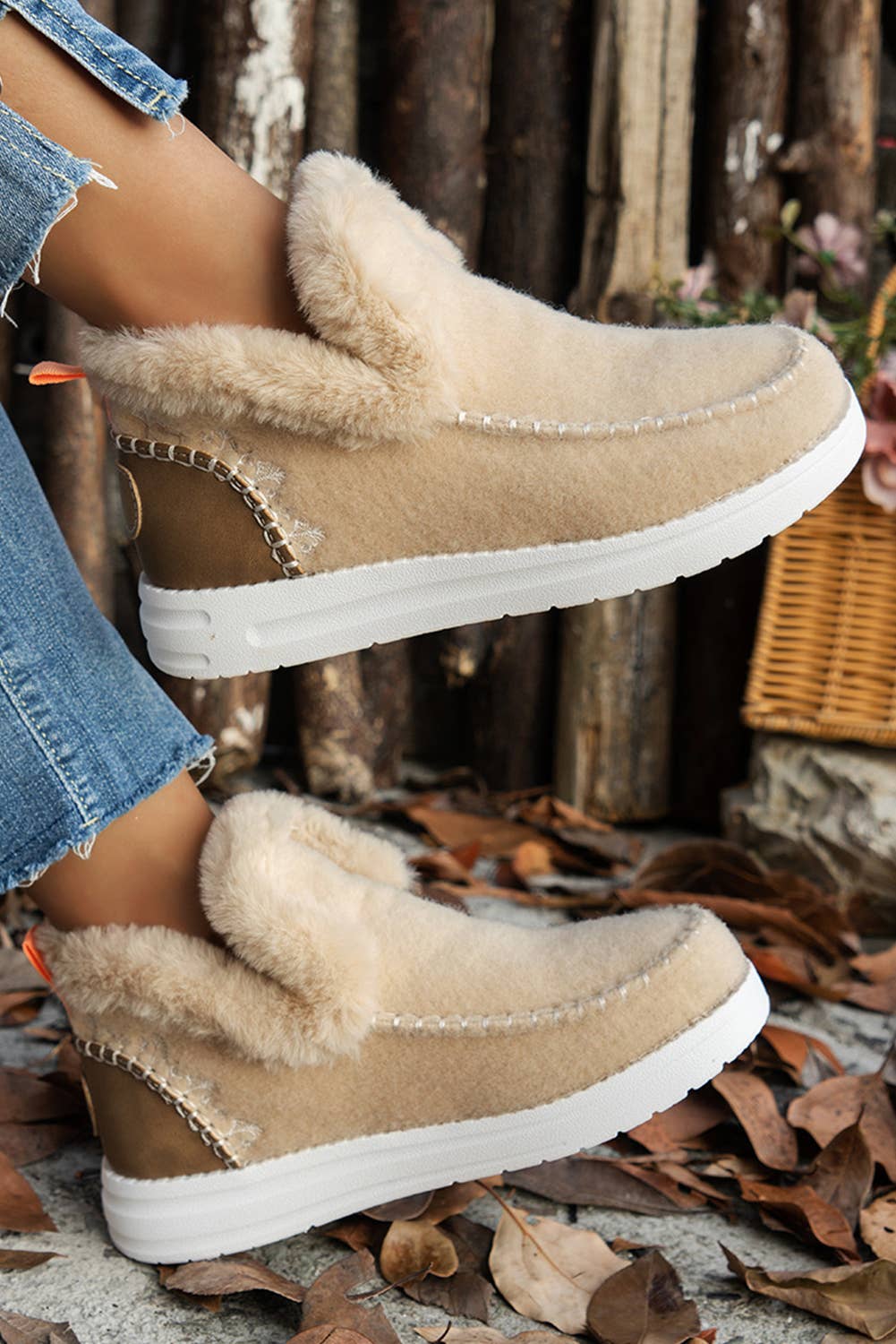 Fleece Stitched Boots