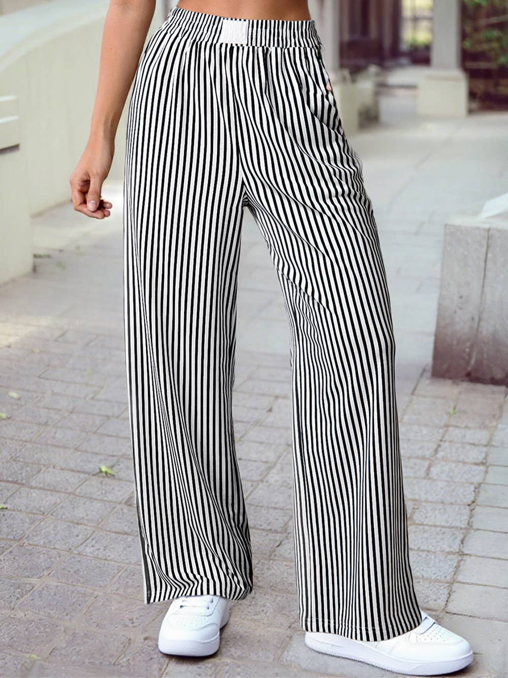 Stripe Tab Patched Elastic Waistband Pocketed Loose Pants