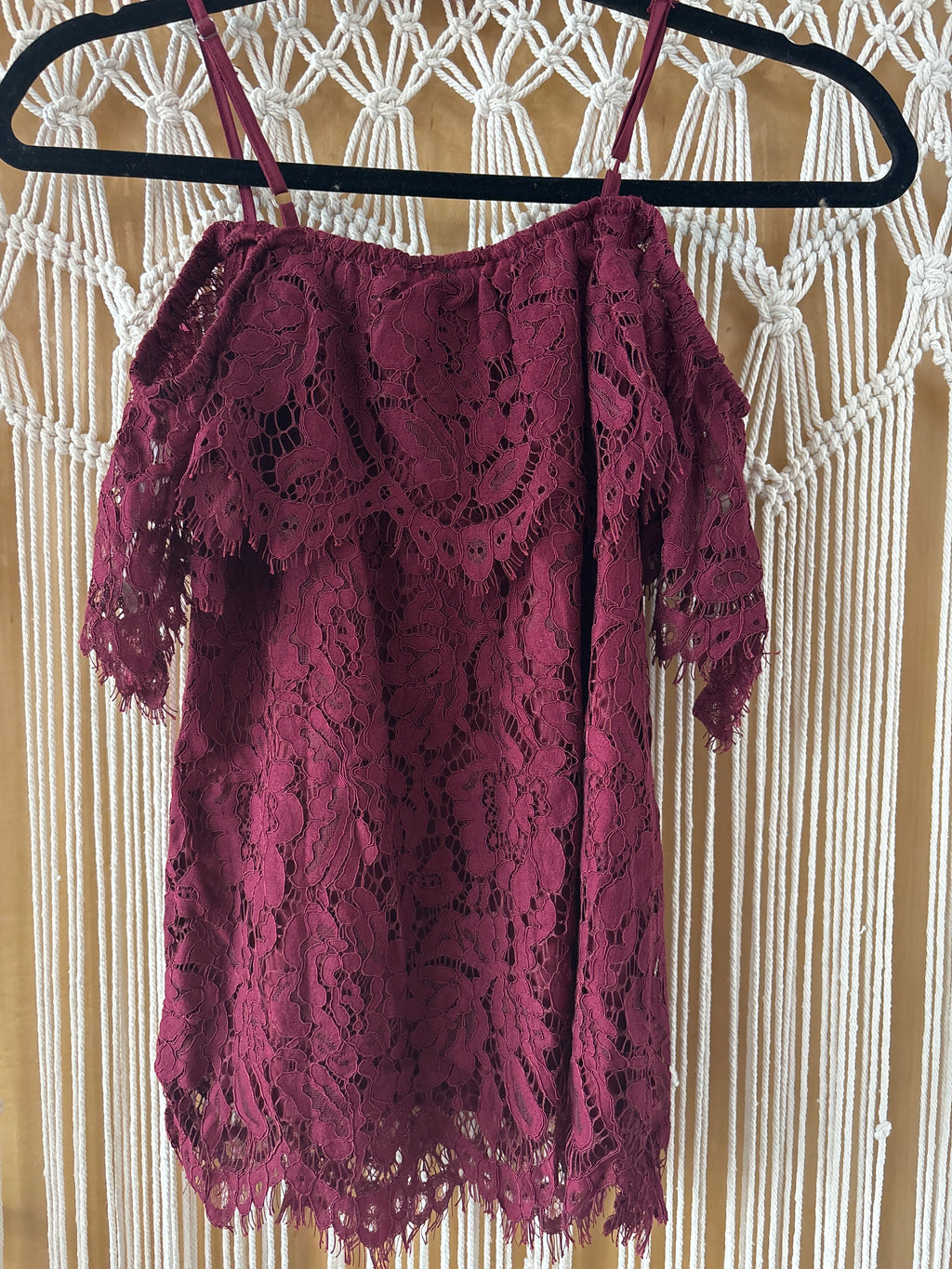 Winesday Lace Top