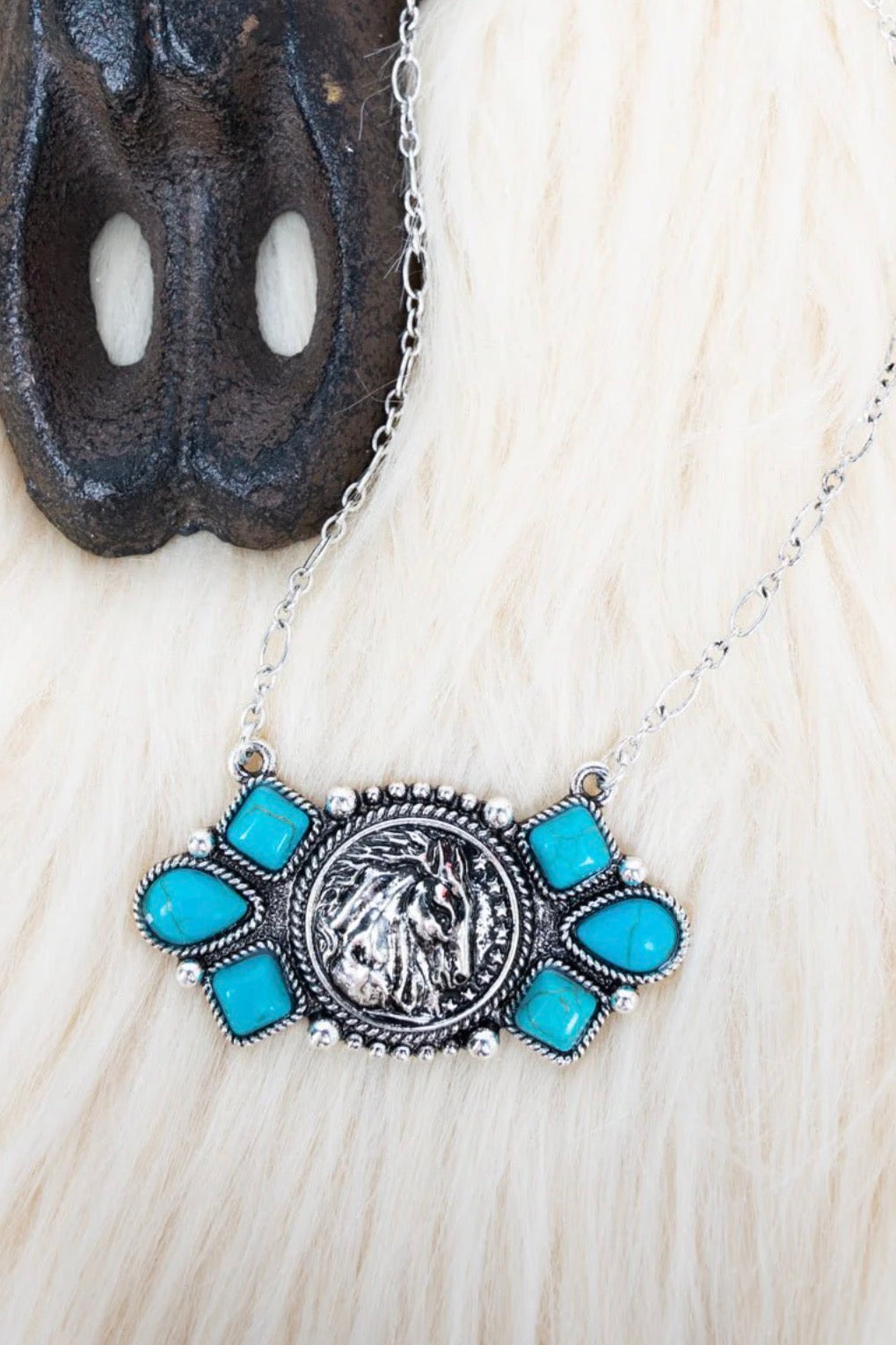 TURQUOISE STALLION RIDGE SILVERTONE NECKLACE