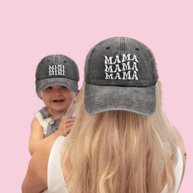 Repeating Mama and Mini Hats