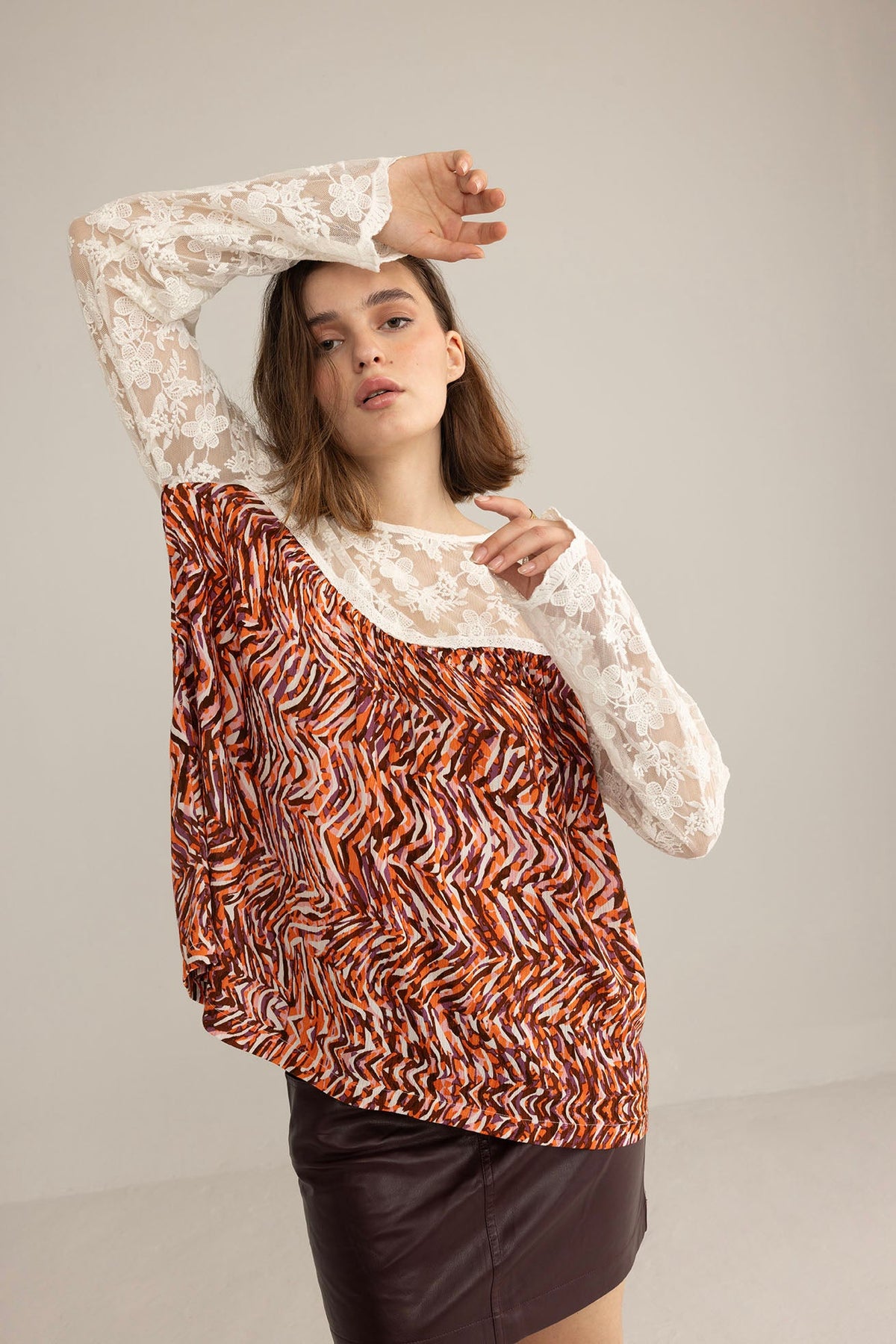 Tigerlily Lace Top in Multicolor Print