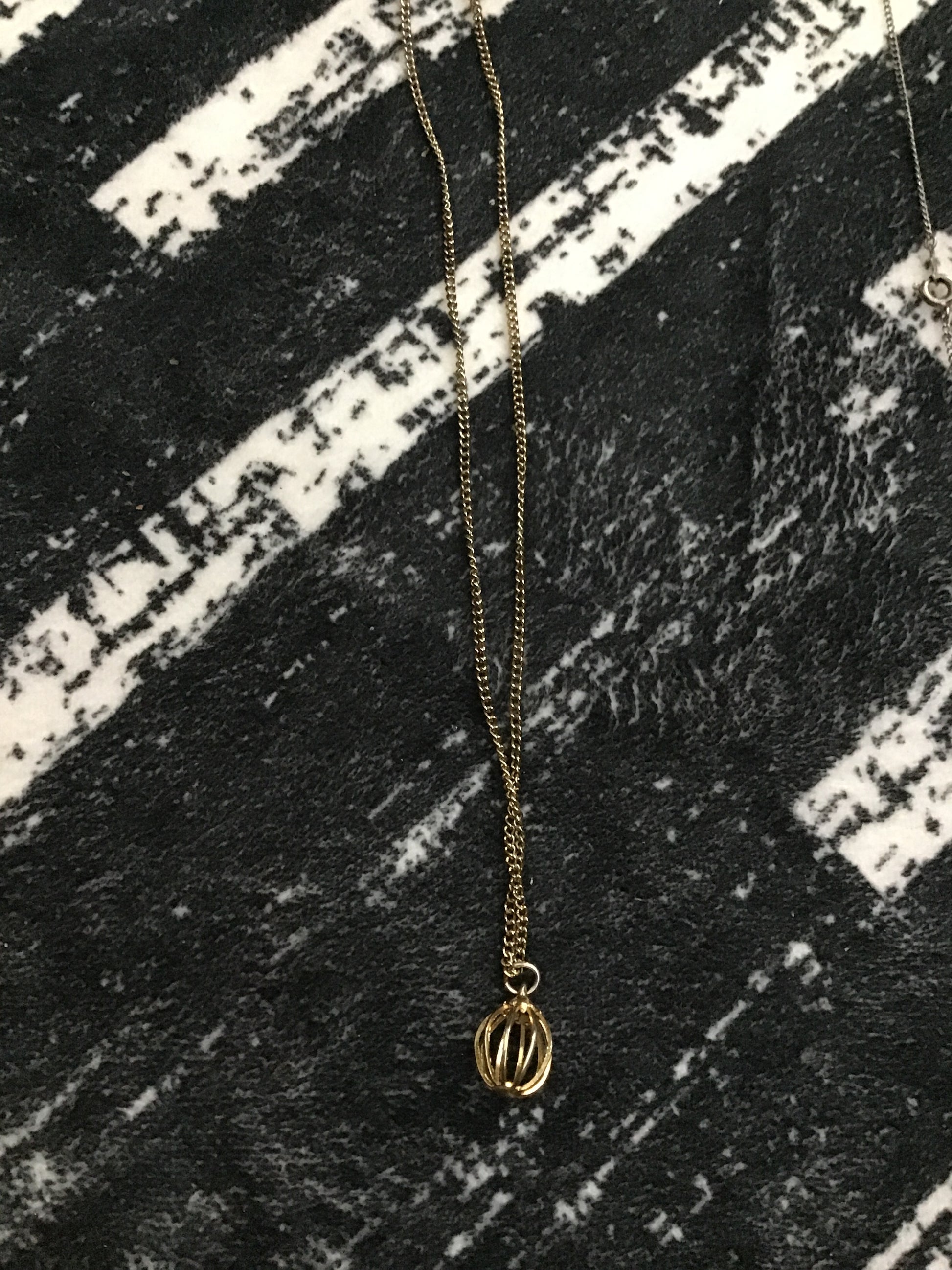 Golden crystal holder necklace