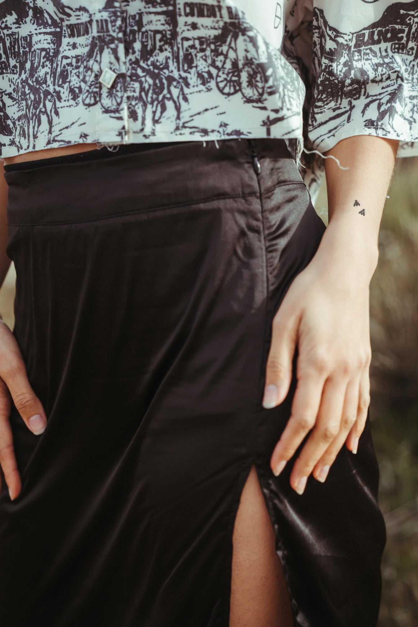 Slitastic skirt