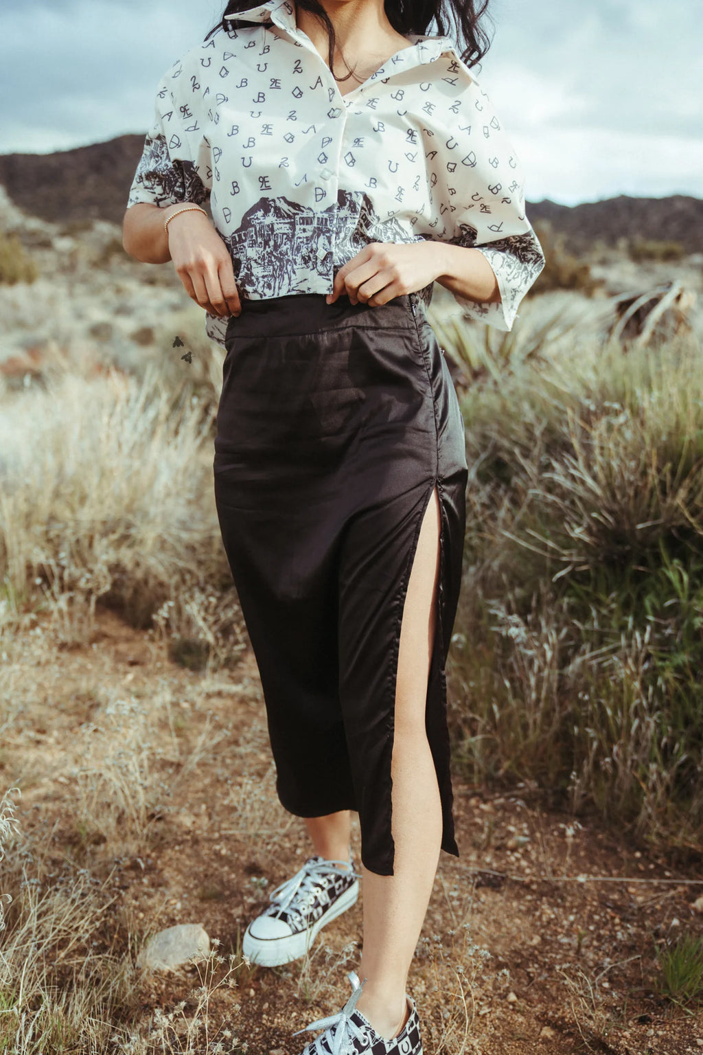 Slitastic skirt