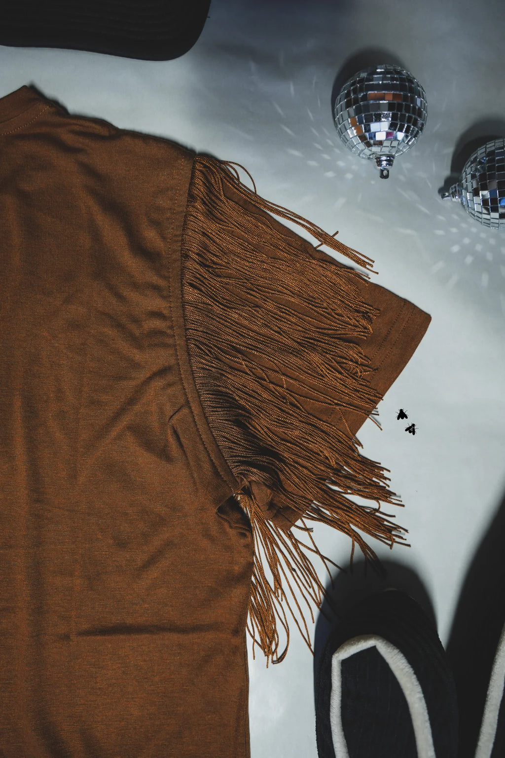 GET FRINGEY WITH IT TEE