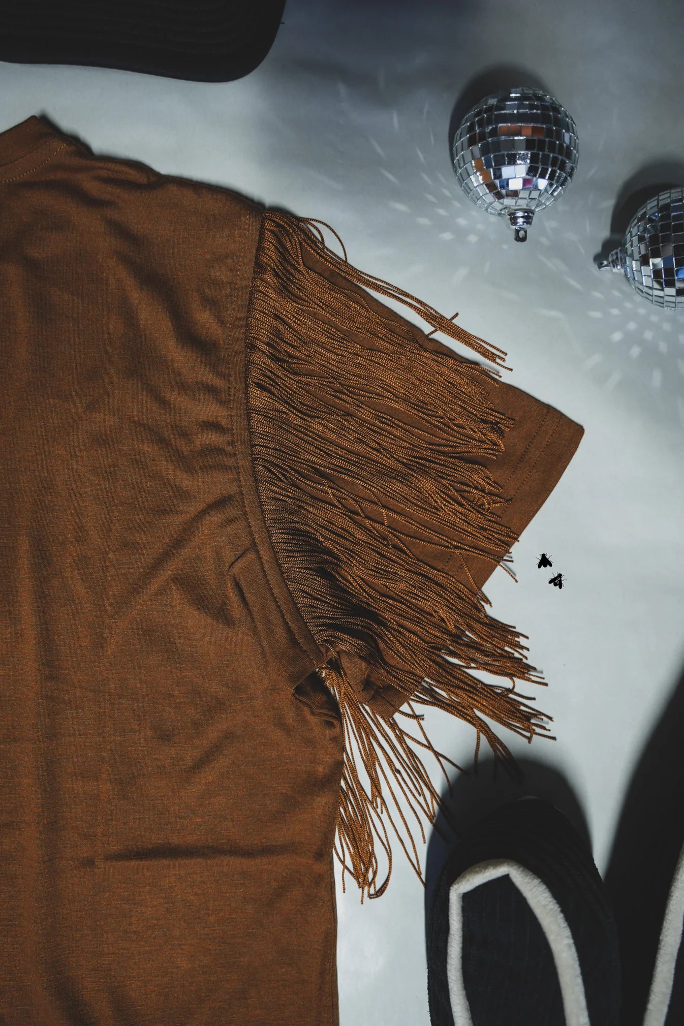 GET FRINGEY WITH IT TEE
