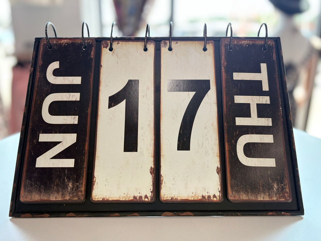 Counter Calendar