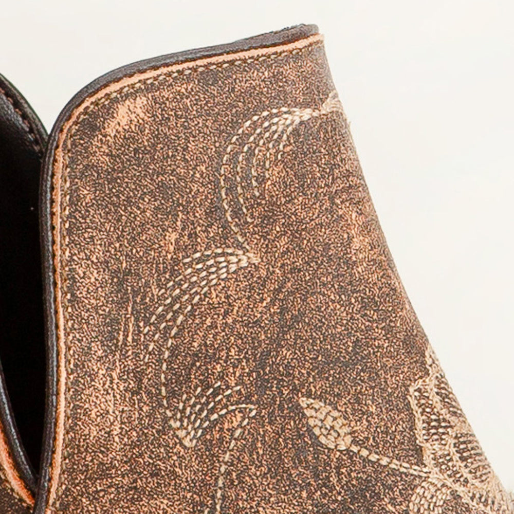 Loyal West South West Booties for Women with brown calfskin in western style for everyday wear