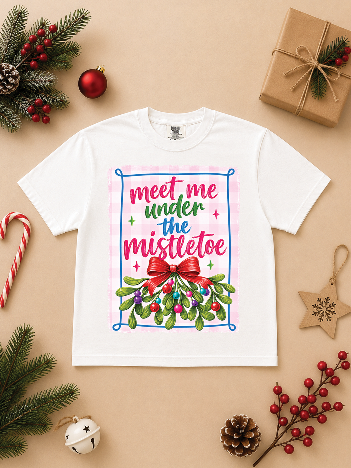 Meet Me Under The Mistletoe Graphic Comfort Color Boxy T-Shirt