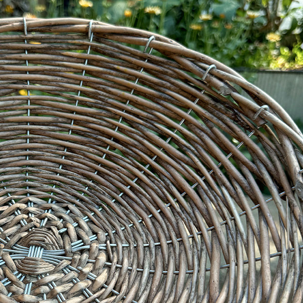 Round Willow Riser