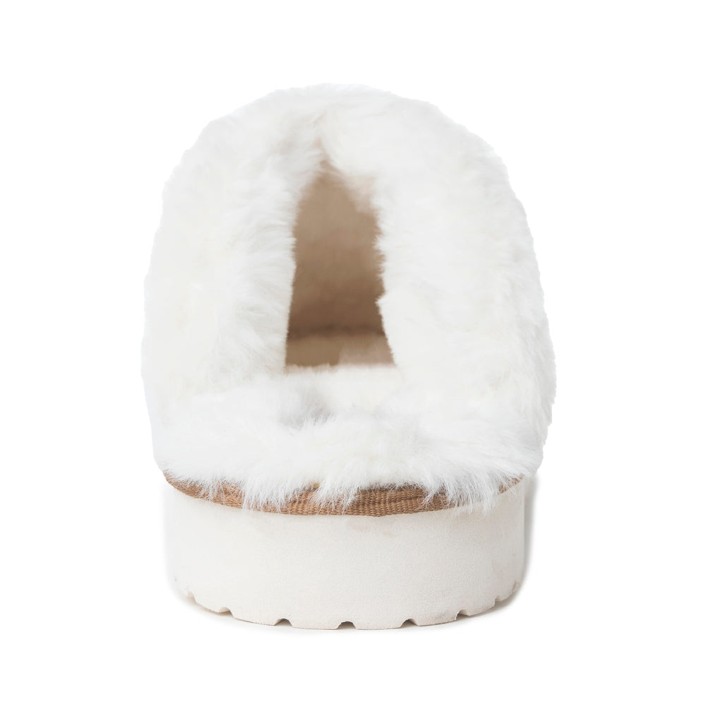 Snowdrift Embossed Leather Slippers in Wintry Beige
