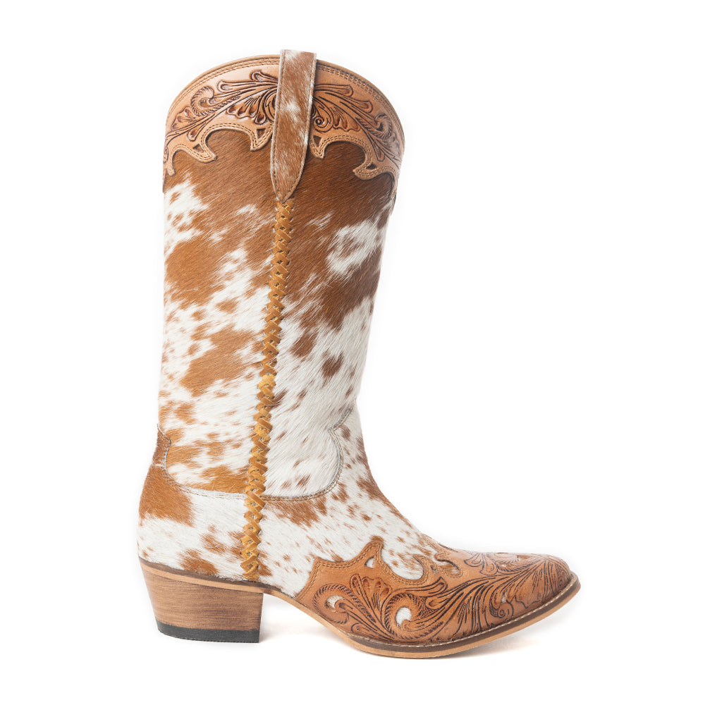 Dakota Dust Handtooled Boots in Tan & White