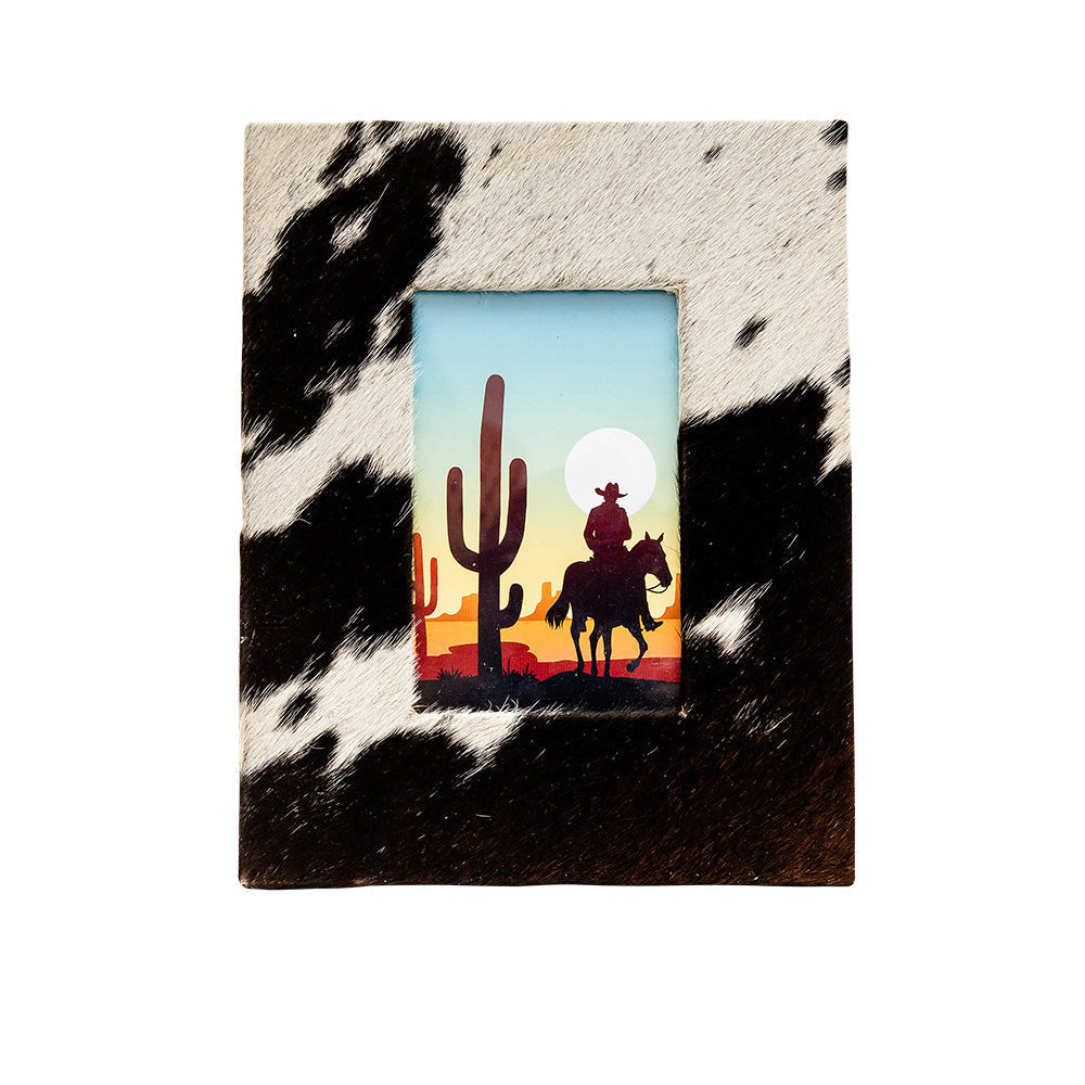 Myra Cactos Photo Frame with hairon and wood for home decor in western style