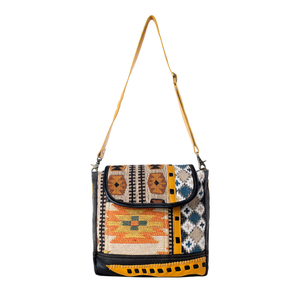 Zonta Mesa Shoulder Bag