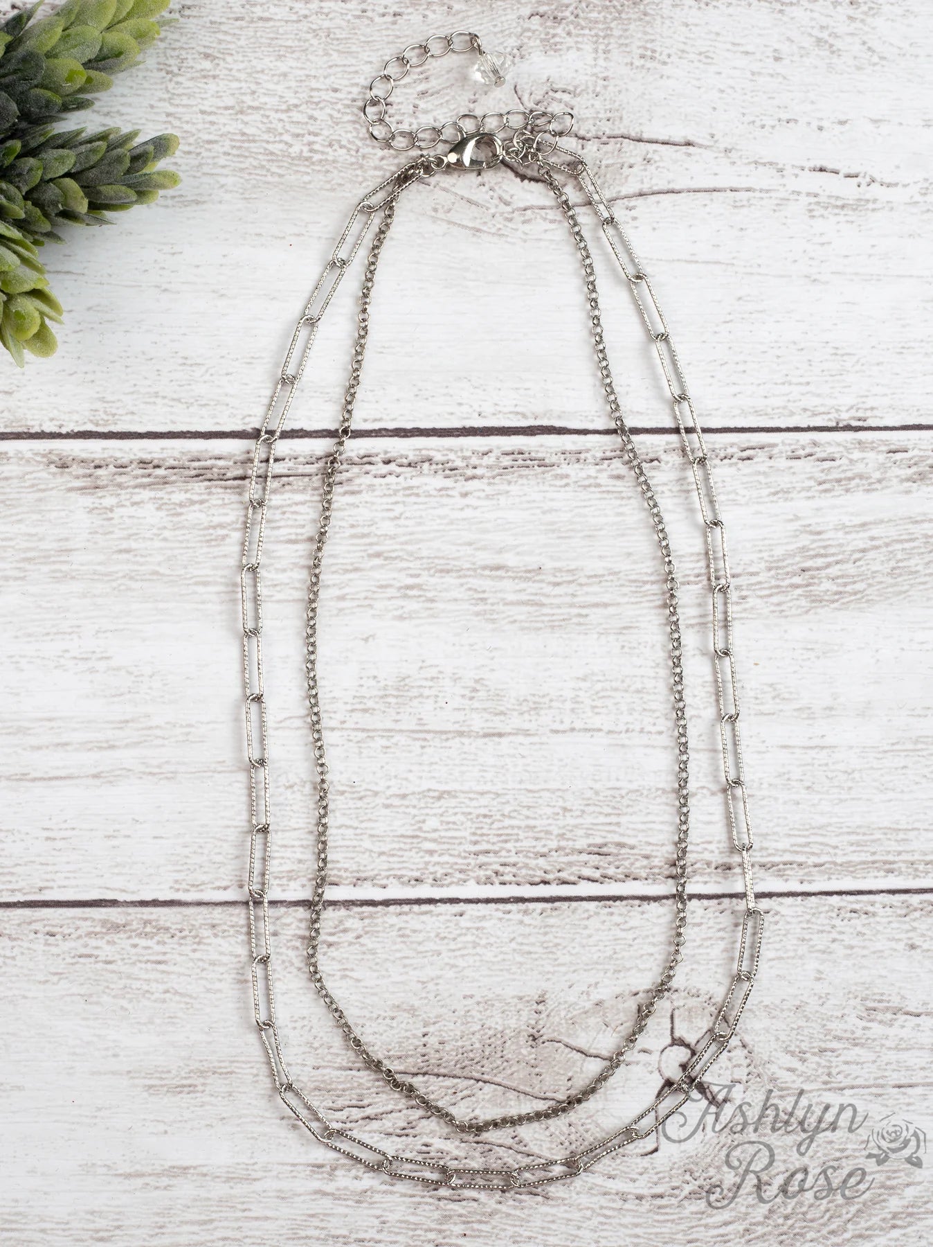 LET'S LINK UP NECKLACE