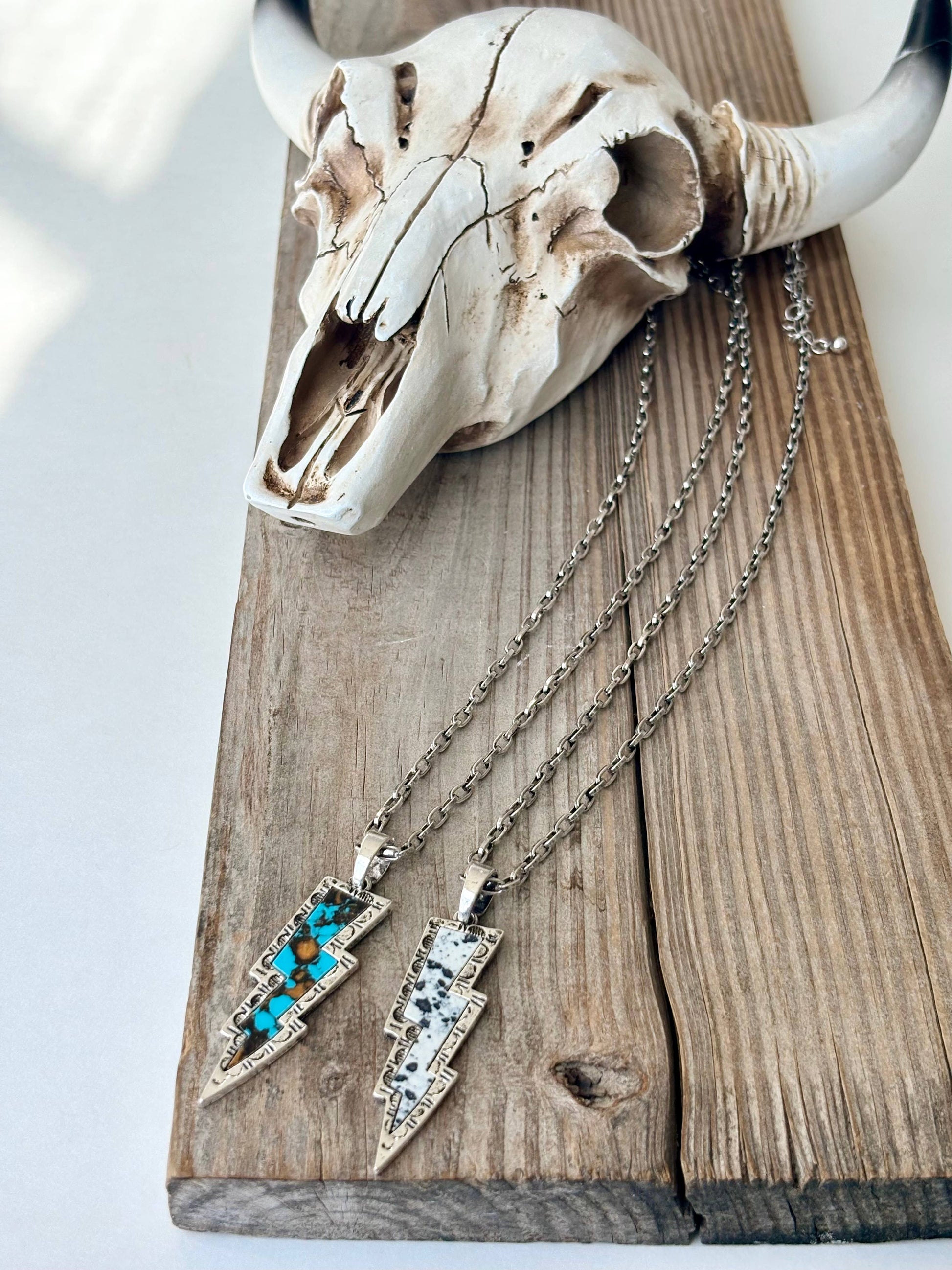 Western Style Turquoise Lighting Bolt Pendant Necklace
