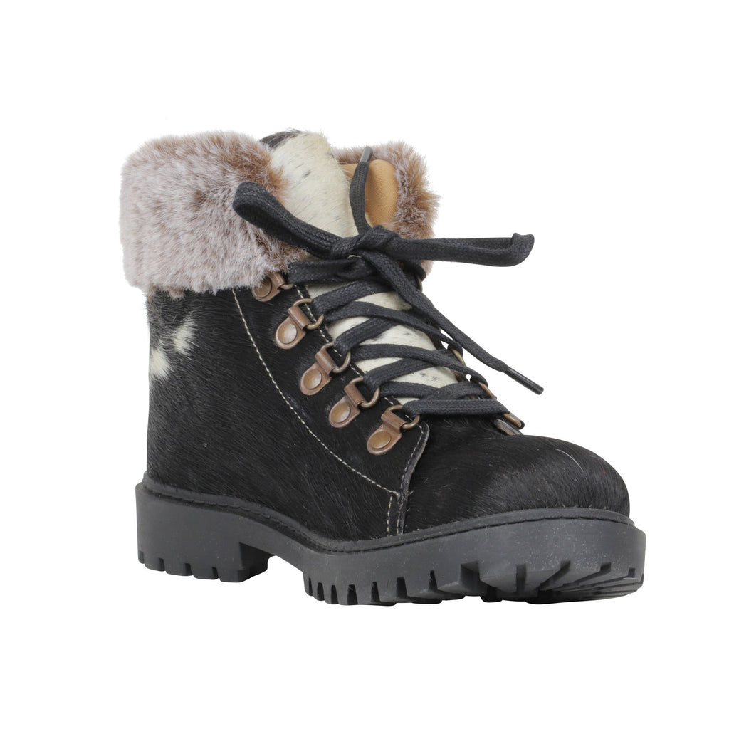 Turbulent Boots