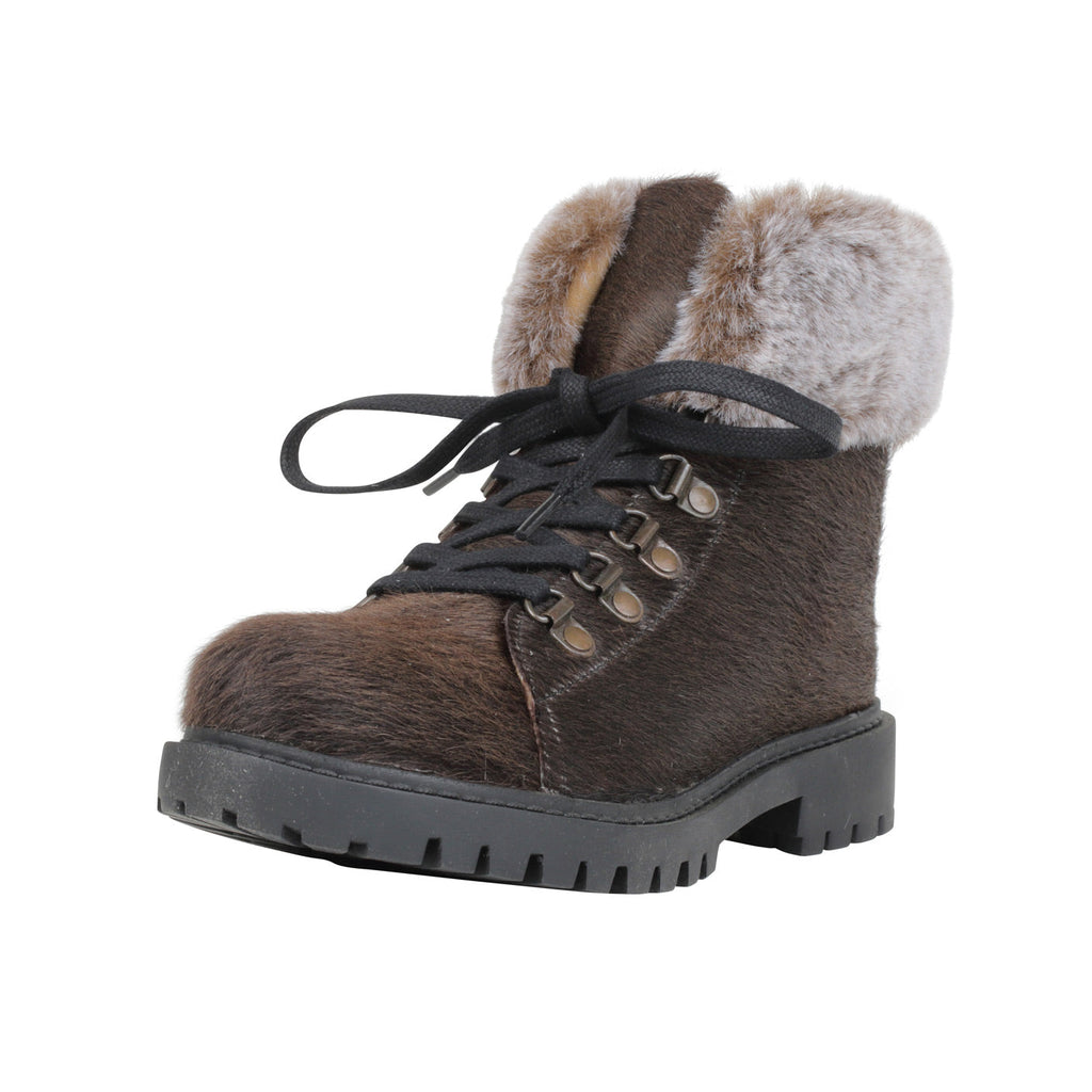 Turbulent Boots