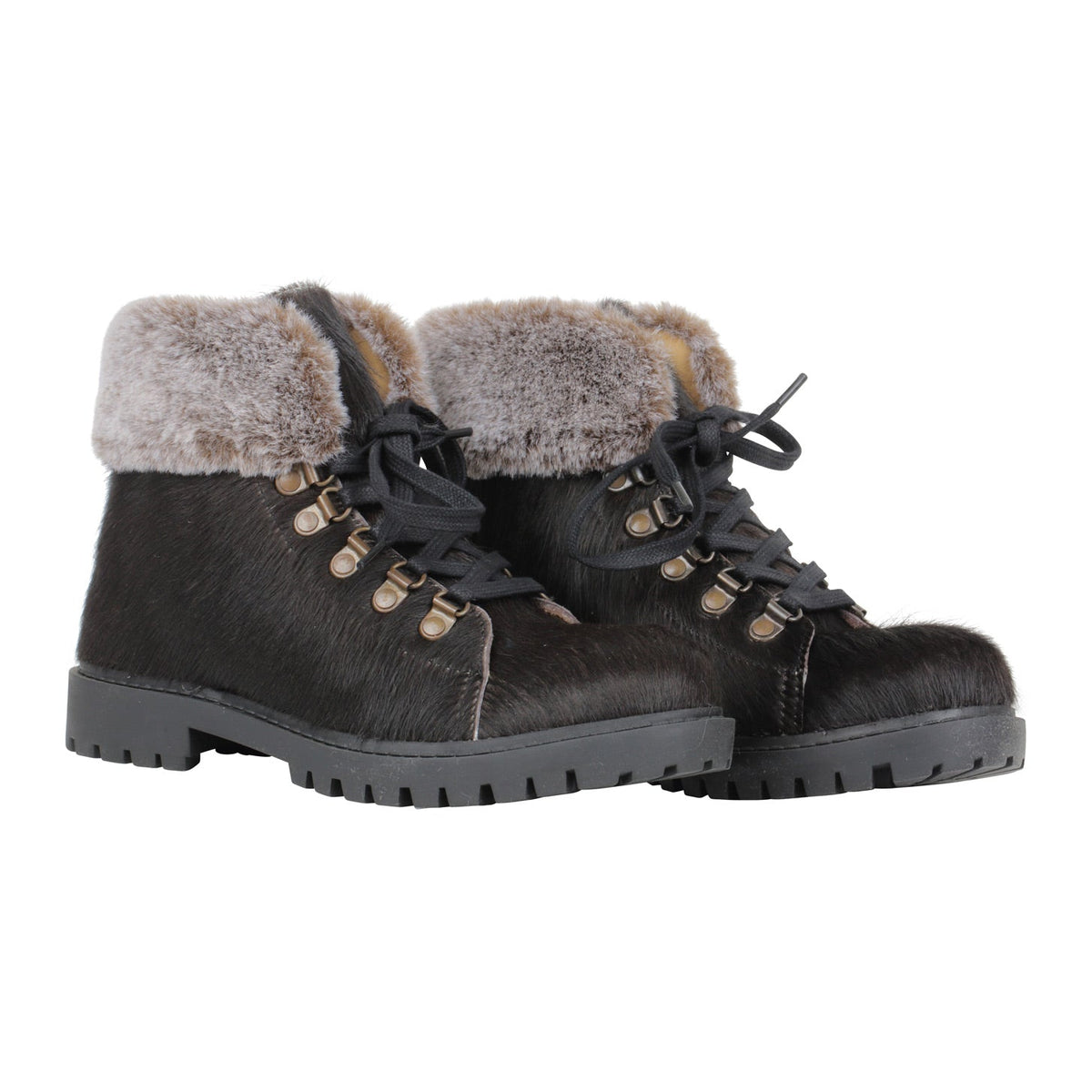 Turbulent Boots