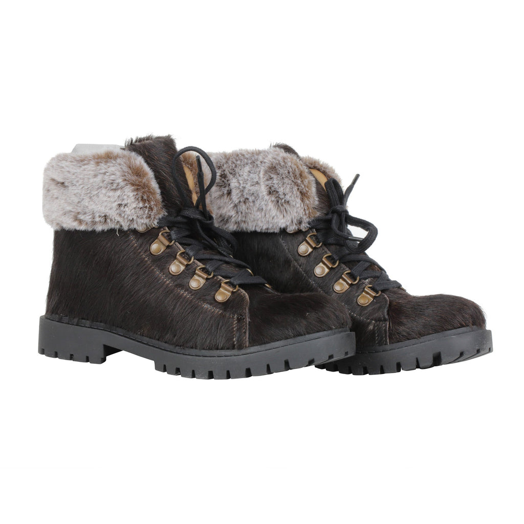 Turbulent Boots