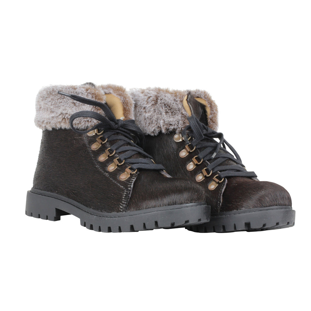 Turbulent Boots