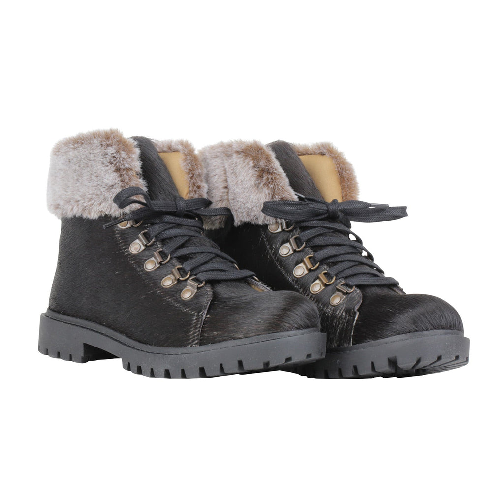 Turbulent Boots