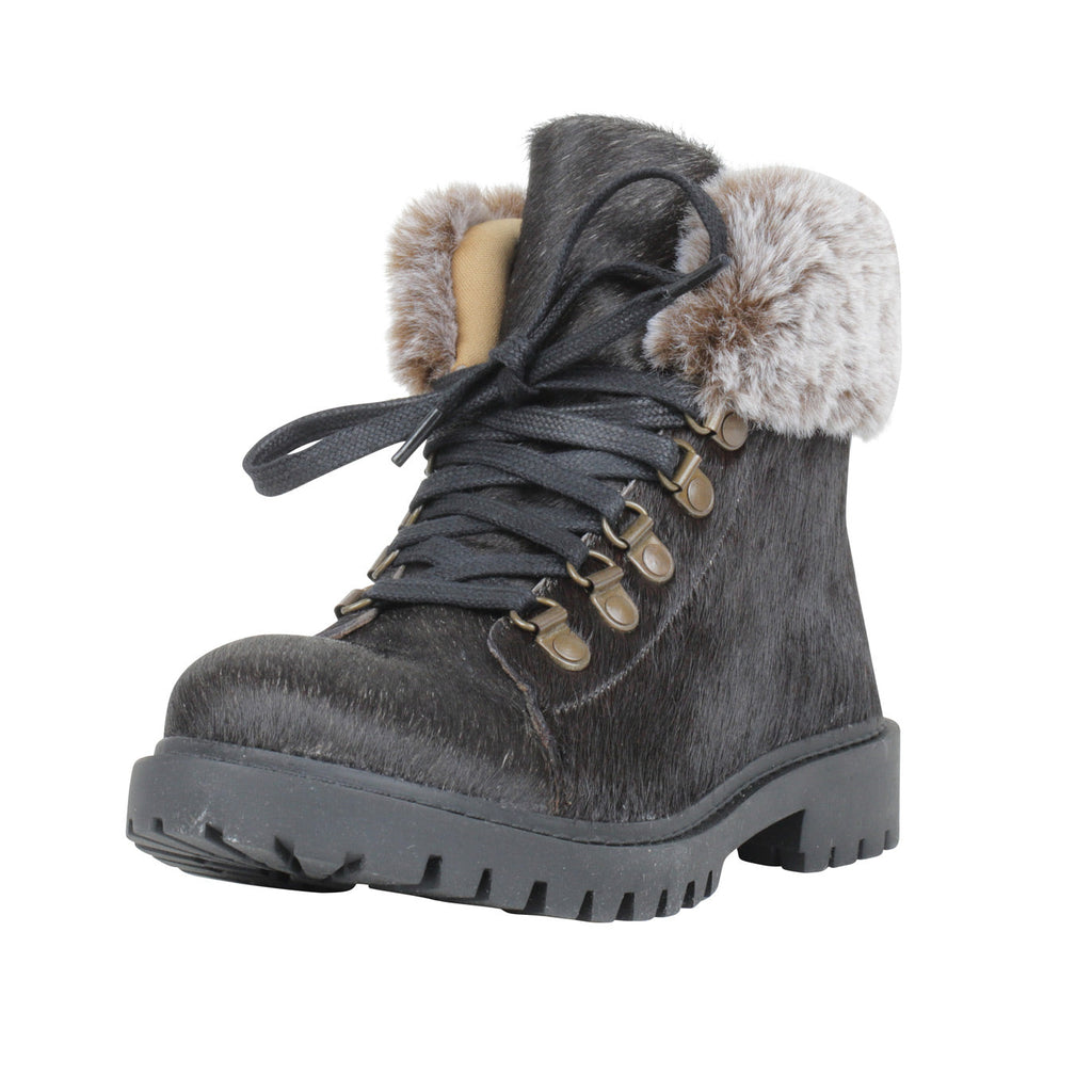 Turbulent Boots