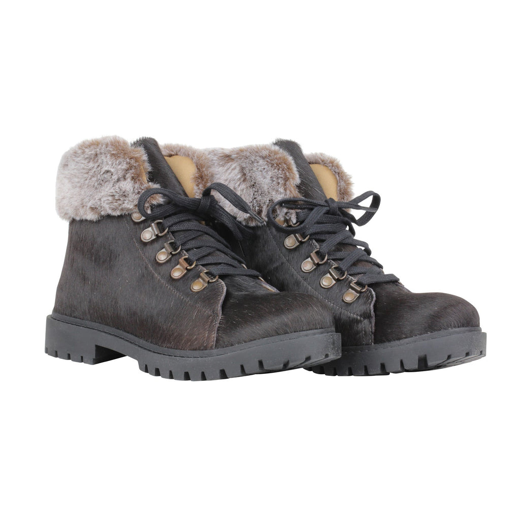 Turbulent Boots