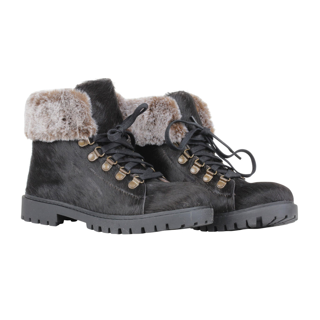 Turbulent Boots