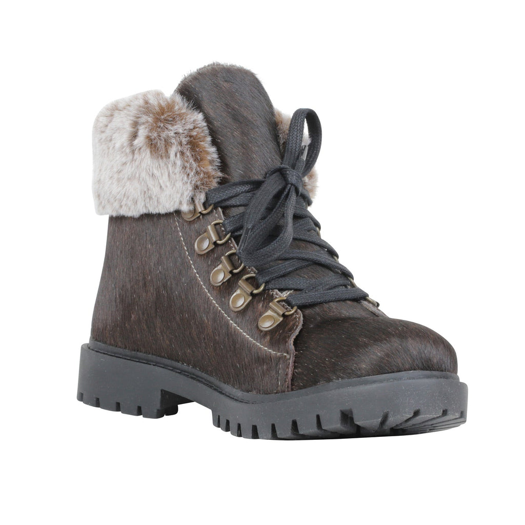 Turbulent Boots
