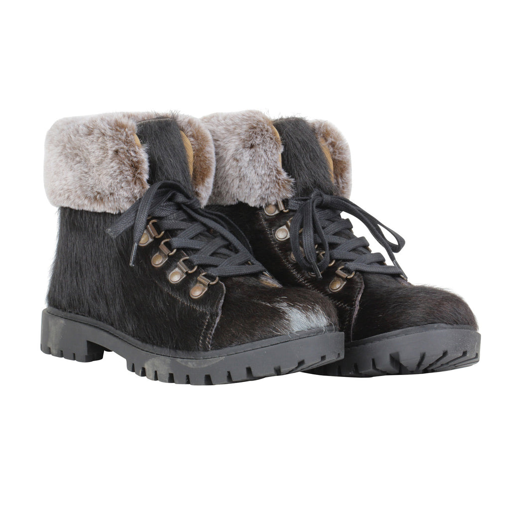 Turbulent Boots