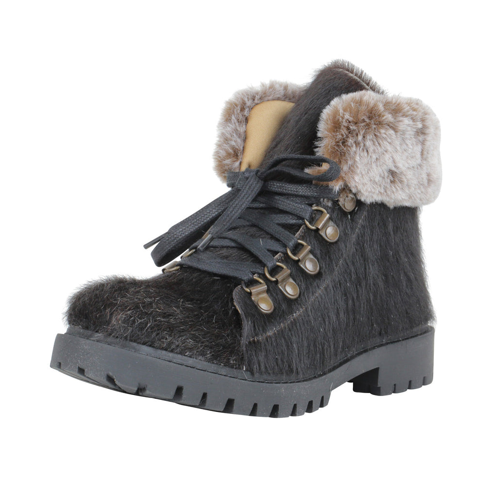 Turbulent Boots