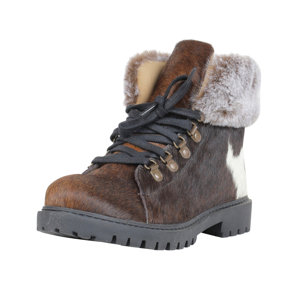 Turbulent Boots
