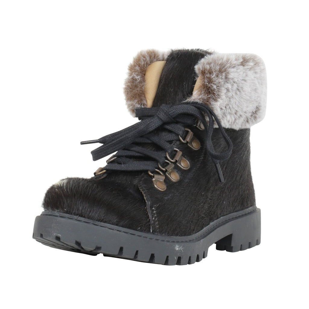 Turbulent Boots