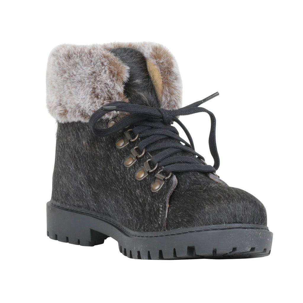 Turbulent Boots