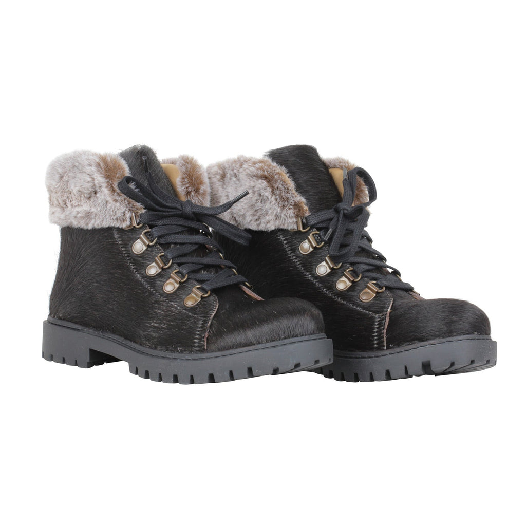 Turbulent Boots