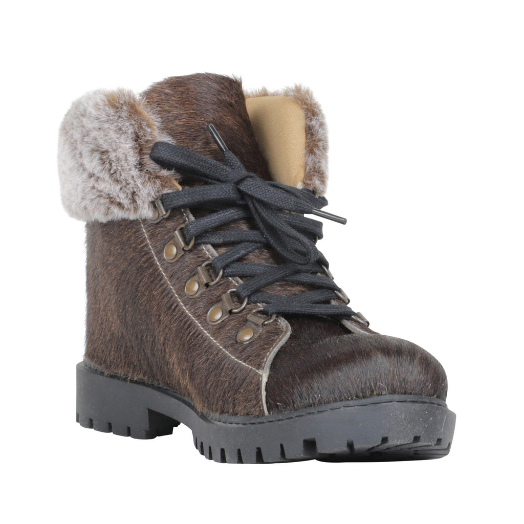 Turbulent Boots