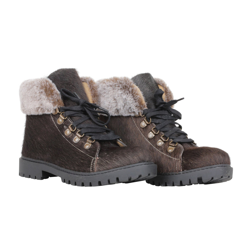 Turbulent Boots