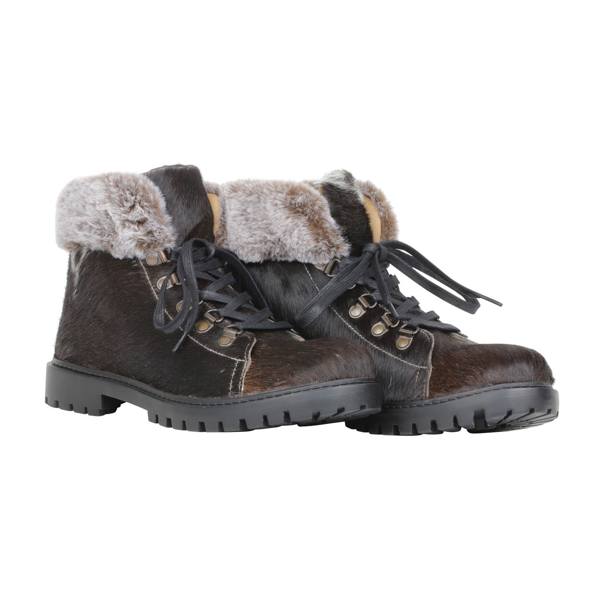 Turbulent Boots