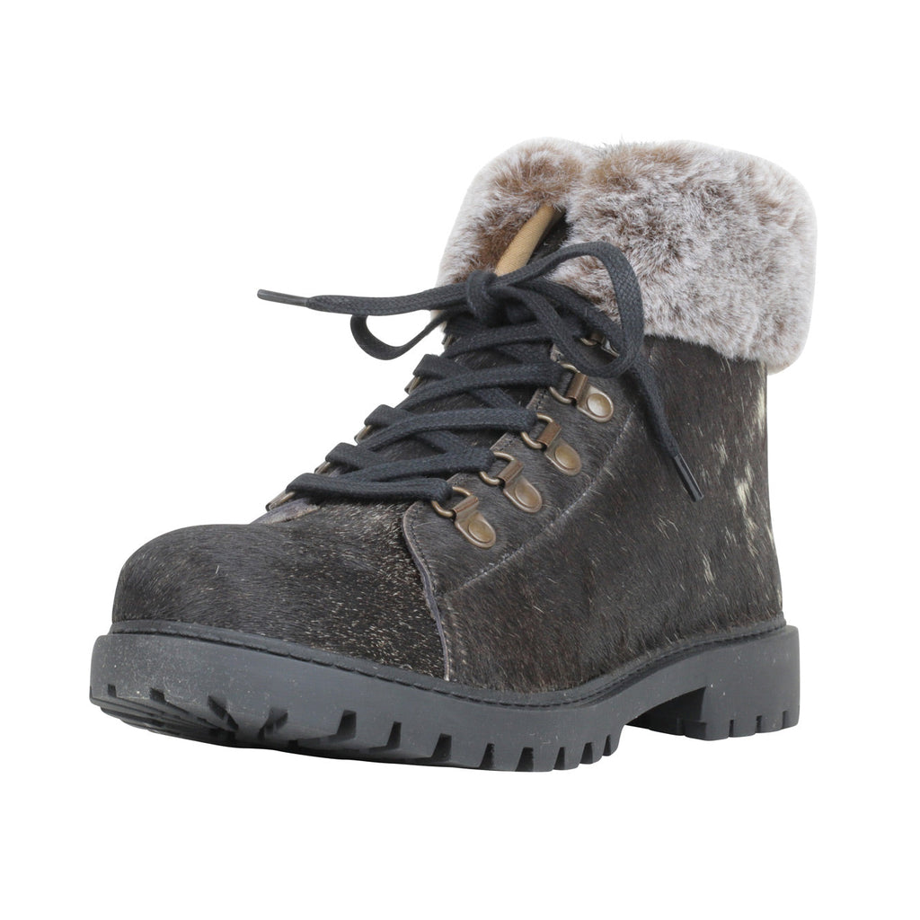 Turbulent Boots