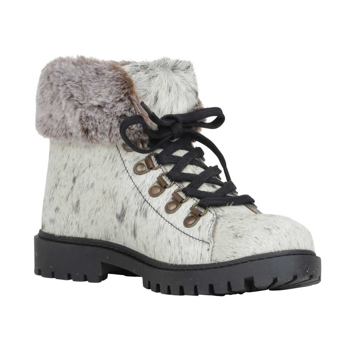 Turbulent Boots