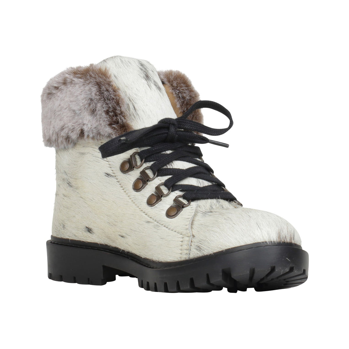 Turbulent Boots