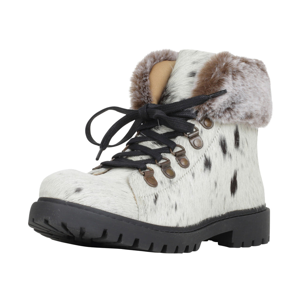 Turbulent Boots